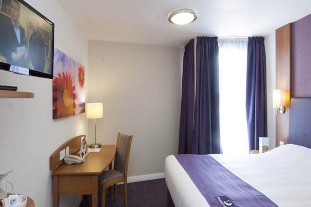 Premier Inn Newcastle City Centre Millennium Bridge Exteriör bild