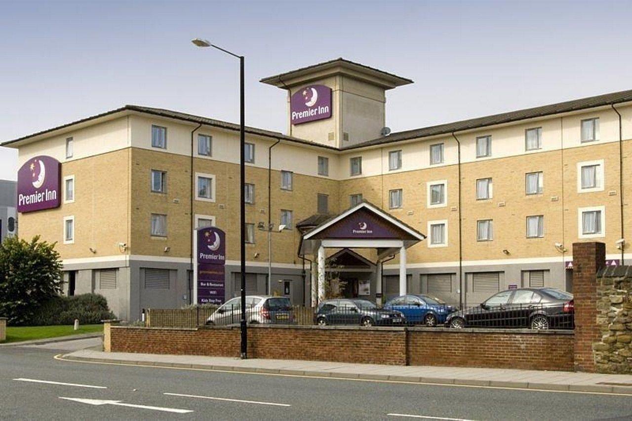 Premier Inn Newcastle City Centre Millennium Bridge Exteriör bild